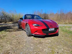 Röd Begagnad 2015 Mazda MX5 Cab | 199 000 kr (Marknadspris)