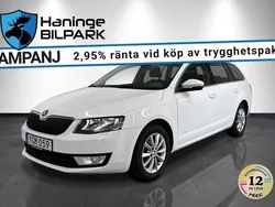 Vit Begagnad 2016 Skoda Octavia Kombi | 99 900 kr (Marknadspris)