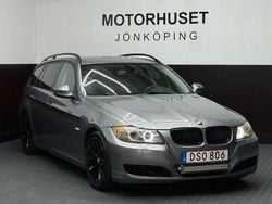 Grå Begagnad 2009 BMW 320 Comfort Edition Kombi | 59 800 kr (Marknadspris)