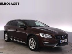 Brun Begagnad 2015 Volvo V60 CC Business Edition Kombi | 149 800 kr (Lite dyr)