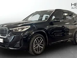Svart (black) Begagnad 2024 BMW X1 M Sport SUV | 528 700 kr (Marknadspris)