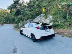 Vit Begagnad 2015 Honda Civic Type R Halvkombi | 215 000 kr (Marknadspris)
