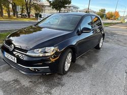 Svart Begagnad 2018 VW Golf VII Halvkombi | 95 000 kr (Bra pris)