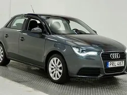 Grå Begagnad 2014 Audi A1 Sportback Sport Halvkombi | 99 900 kr (Marknadspris)