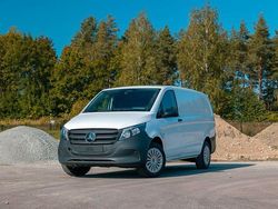 Vit Ny 2025 Mercedes Vito Van | 598 750 kr (Bra pris)