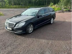 Svart Begagnad 2013 Mercedes E250 Kombi | 135 000 kr (Bra pris)