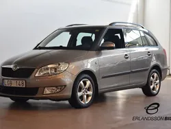 Ljusbrun Begagnad 2011 Skoda Fabia Elegance Kombi | 64 900 kr (Marknadspris)