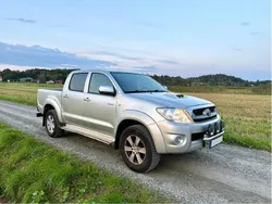 Begagnad 2011 Toyota HiLux Pickup | 119 900 kr