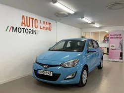 Ljusblå Begagnad 2014 Hyundai i20 Select Halvkombi | 69 900 kr (Bra pris)