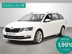 Vit Begagnad 2018 Skoda Octavia Kombi | 189 900 kr (Marknadspris)