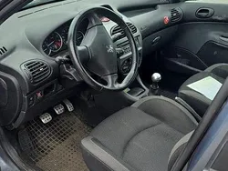 Grå Begagnad 2006 Peugeot 206 Halvkombi | 16 000 kr (Bra pris)
