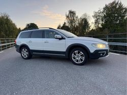 Vit Begagnad 2015 Volvo XC70 Summum SUV | 155 500 kr (Marknadspris)