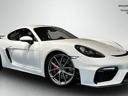 Vit Begagnad 2020 Porsche 718 Cayman GT4 Sportkupé | 1 015 000 kr (Bra pris)