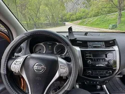 Orange Begagnad 2016 Nissan Navara Pickup | 230 000 kr