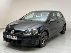 Svart Begagnad 2017 VW Golf VII | 100 000 kr (Marknadspris)