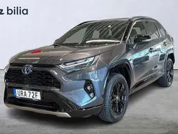 Grå Begagnad 2024 Toyota RAV4 Hybrid Style SUV | 434 900 kr (Bra pris)