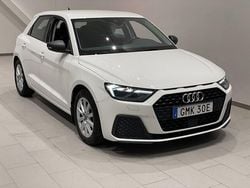 Cortinavit Begagnad 2022 Audi A1 Sportback Proline Halvkombi | 204 900 kr (Marknadspris)