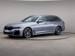 Grå Begagnad 2022 BMW 530e M Sport Kombi | 379 000 kr (Lite dyr)