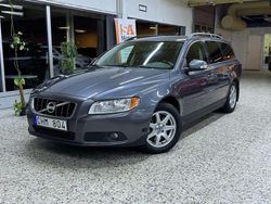 Grå Begagnad 2010 Volvo V70 Kinetic Kombi | 69 900 kr (Marknadspris)