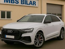 Vit Begagnad 2021 Audi Q8 S-Line SUV | 599 000 kr