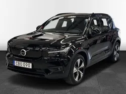 Svart Begagnad 2021 Volvo XC40 Plus SUV | 439 900 kr (Dyr)