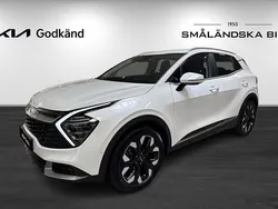 Vit Begagnad 2022 Kia Sportage 2 SUV | 369 000 kr (Marknadspris)