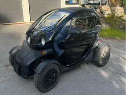 Begagnad 2018 Renault Twizy Halvkombi | 55 000 kr
