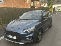 Blå Begagnad 2020 Ford Focus Active Kombi | 159 000 kr (Bra pris)