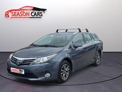 Mörkblå Begagnad 2012 Toyota Avensis Business Edition Kombi | 94 900 kr (Marknadspris)
