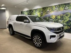Vit Begagnad 2023 VW Amarok Aventura Pickup | 699 000 kr (Marknadspris)