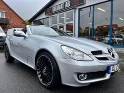 Silver (silver met) Begagnad 2010 Mercedes SLK200 Cab | 159 000 kr (Lite dyr)