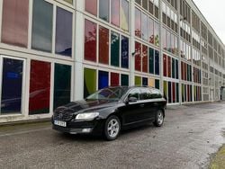Svart Begagnad 2015 Volvo V70 Momentum Kombi | 199 900 kr (Dyr)
