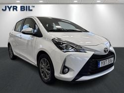 Vit Begagnad 2017 Toyota Yaris Multidrive S Halvkombi | 134 900 kr (Marknadspris)