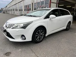 Vit Begagnad 2013 Toyota Avensis Business Edition Kombi | 59 000 kr (Marknadspris)