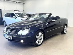 Mörkblå Begagnad 2003 Mercedes CLK200 Avantgarde Cab | 119 900 kr (Dyr)