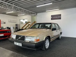 Gul Begagnad 1996 Volvo 940 Sedan | 109 900 kr