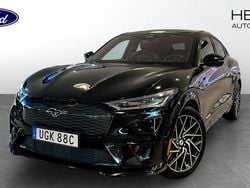 Svart (black) Begagnad 2022 Ford Mustang Mach-E GT SUV | 489 900 kr (Superpris)