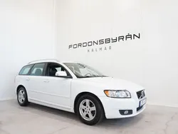 Vit Begagnad 2012 Volvo V50 Standard Kombi | 79 800 kr (Lite dyr)