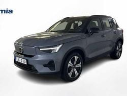 Grå Begagnad 2022 Volvo XC40 Core SUV | 339 000 kr
