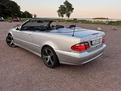 Silver Begagnad 2001 Mercedes CLK200 Elegance Cab | 66 000 kr (Superpris)