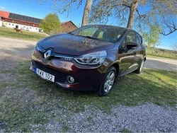 Brun Begagnad 2015 Renault Clio IV Halvkombi | 82 000 kr (Marknadspris)