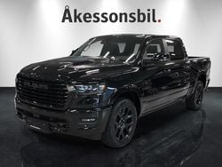 Svart Ny 2025 RAM 1500 Pickup | 1 173 750 kr (Marknadspris)