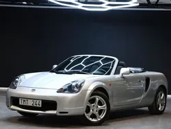 Ljusgrå (grå) Begagnad 2000 Toyota MR2 Cab | 119 900 kr