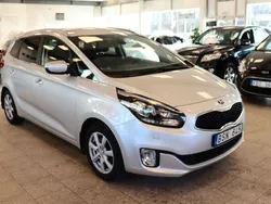 Grå Begagnad 2013 Kia Carens Minibuss | 99 900 kr (Marknadspris)