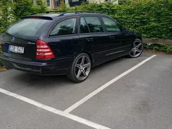 Svart Begagnad 2007 Mercedes C280 Classic Kombi | 28 900 kr (Bra pris)