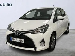 Vit Begagnad 2014 Toyota Yaris Halvkombi | 124 900 kr (Lite dyr)