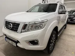 Vit Begagnad 2018 Nissan Navara Tekna Pickup | 224 500 kr (Bra pris)