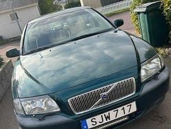 Grön Begagnad 2001 Volvo S80 Business Edition Sedan | 18 300 kr (Marknadspris)