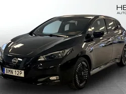 Svart (black) Begagnad 2023 Nissan Leaf N-Connecta Halvkombi | 204 800 kr (Marknadspris)