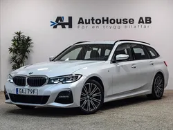 Vit (vitmetallic) Begagnad 2019 BMW 320 M Sport Kombi | 279 000 kr (Marknadspris)